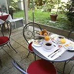 Diese Bastille Paris