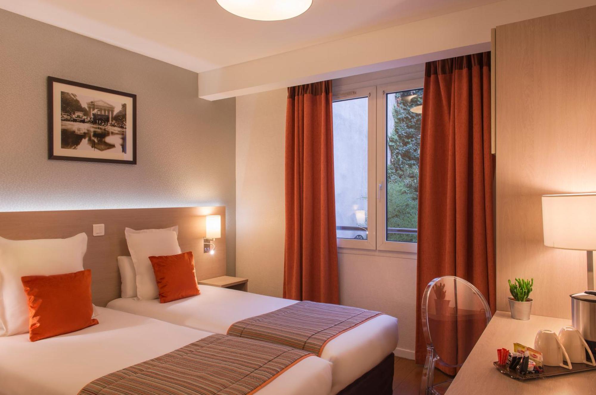 Hotel Dièse Bastille 3*